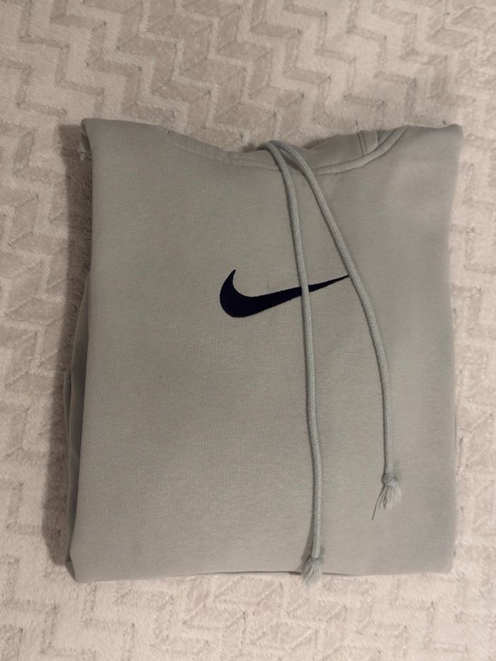 Sweat à capuche Nike bleu clair – Taille XS – Très bon ét