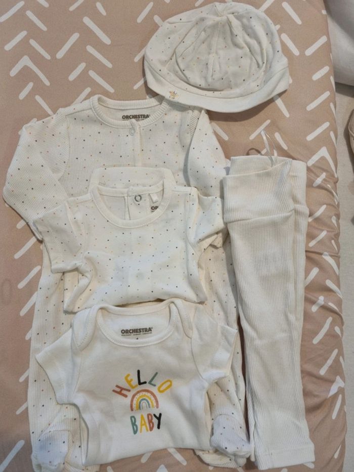 Ensemble bodies pyjama