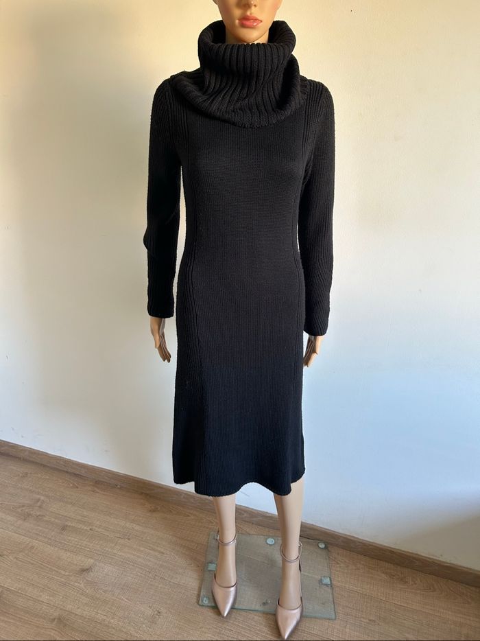 Robe pull longue noire avec col roulé Caroll taille 38 TBE - photo numéro 3