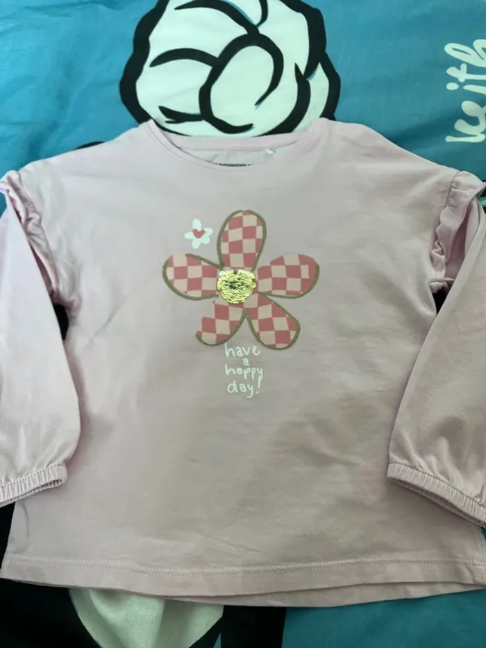 Teeshirt longues manches 4 ans - photo numéro 2