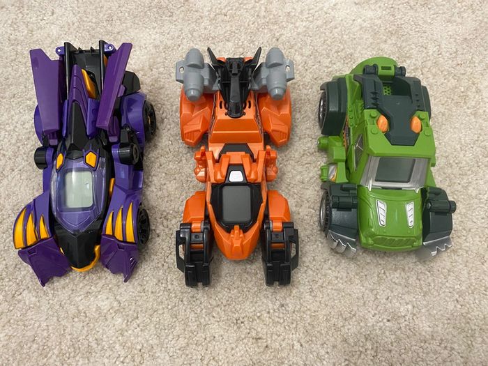 Lot de 3 transformers Switch & Go dinos