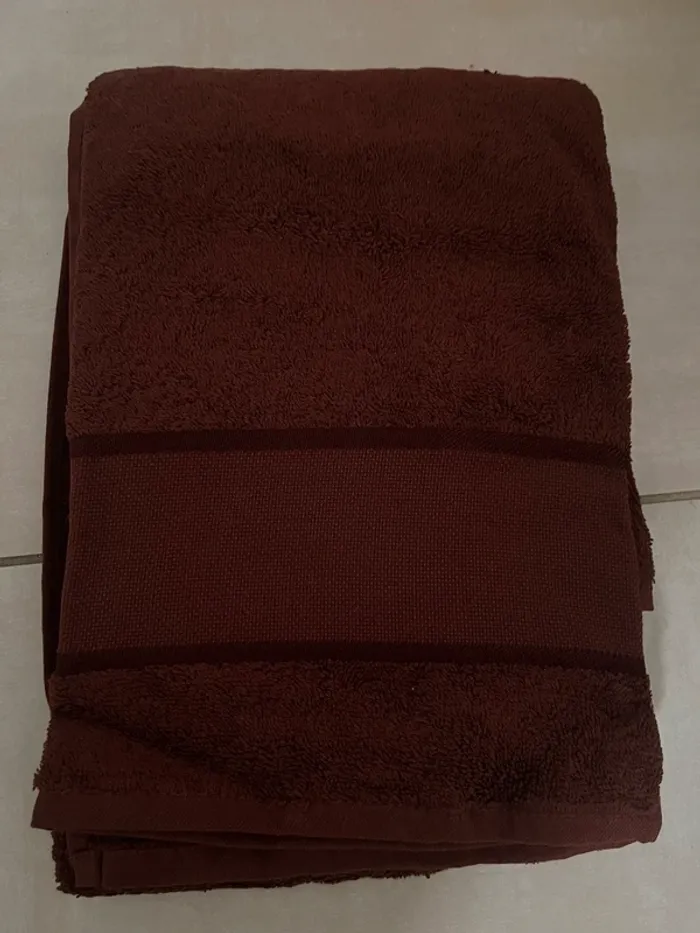 Neuf lot serviette et cape de bain à broder butinette - photo numéro 2
