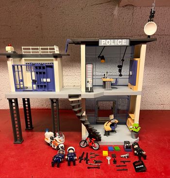 Commissariat de police 5176