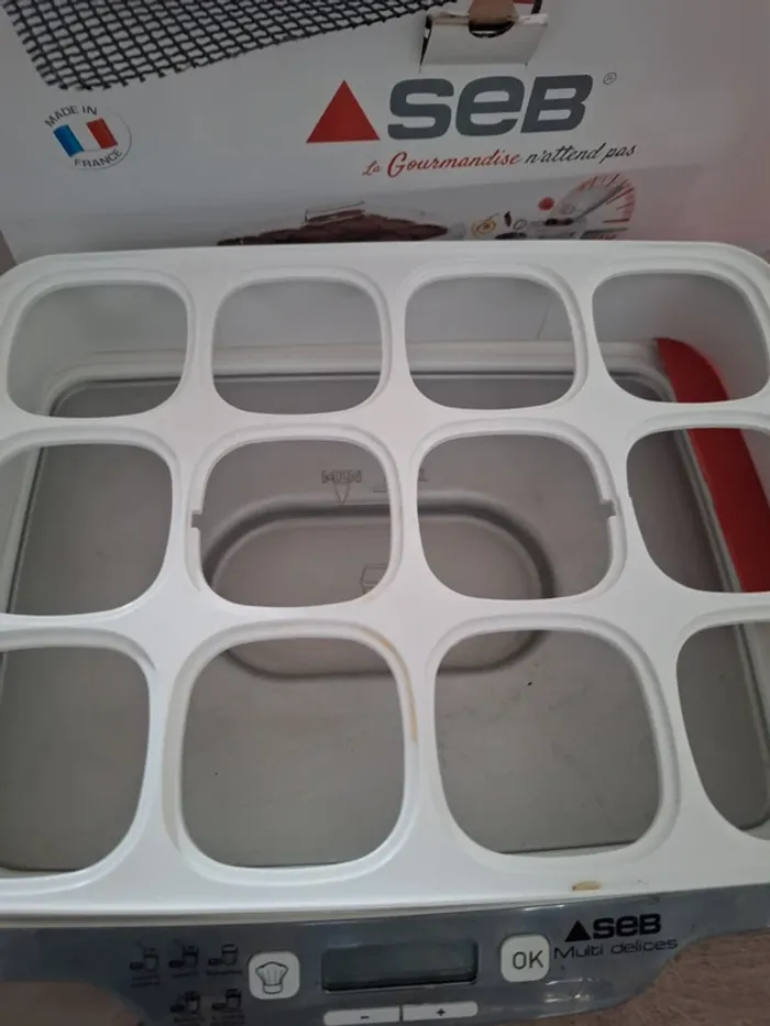 Yaourtière 12 pots avec pots et gourdes - photo numéro 4