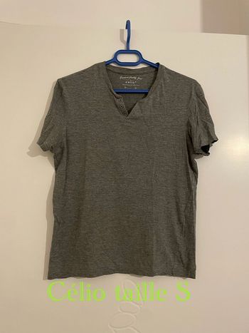 T-shirt à manches courtes gris col V à boutons celio taille S