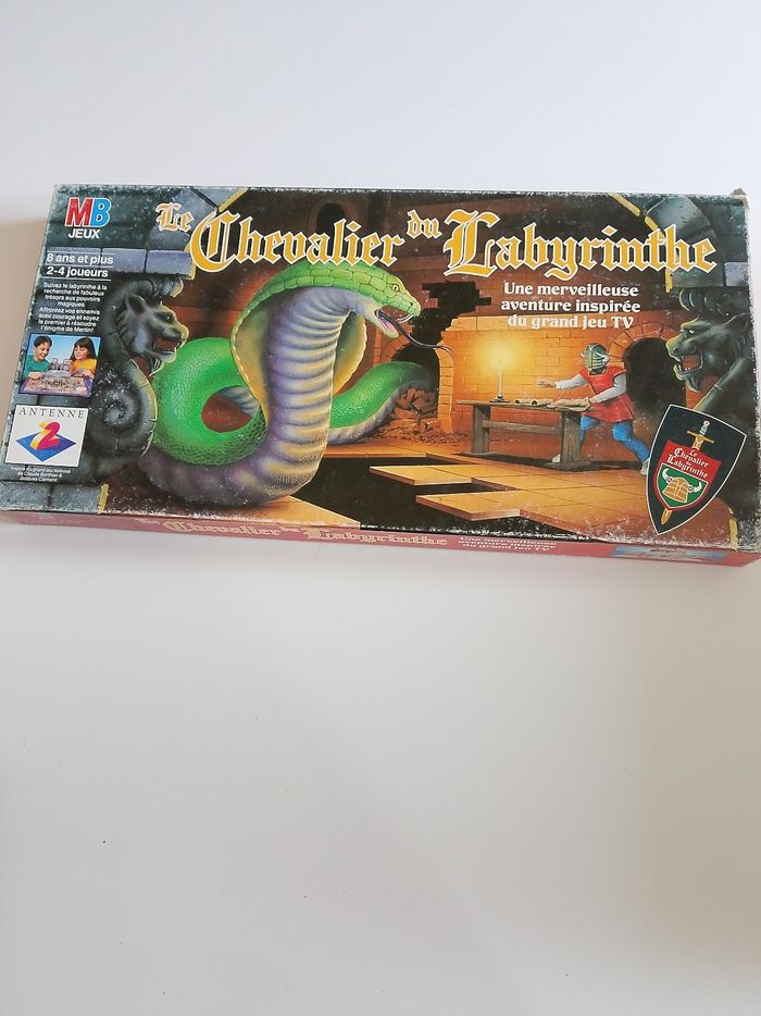 Le chevalier du labyrinthe mb jeux