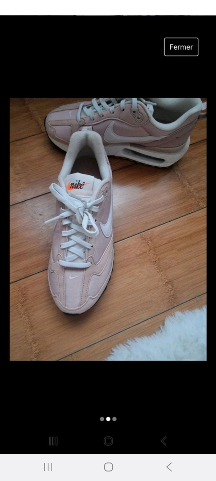 Basket nike la taille 35,5 - photo numéro 3