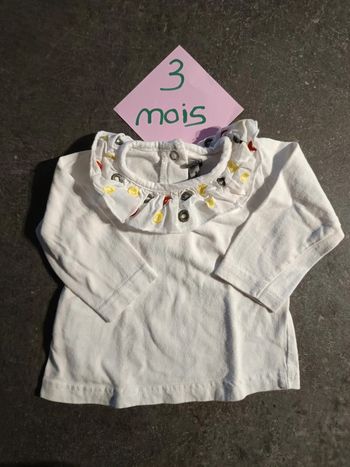 Haut blanc à col 3 mois