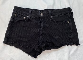 short en jeans NVY jeans taille 36 valeur 60 euros