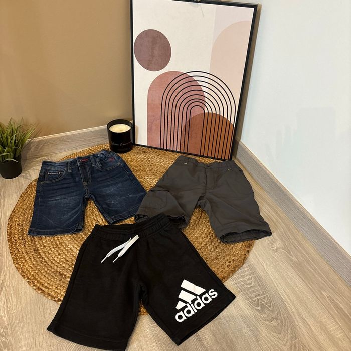 Lot de vêtements garçon - taille 5 ans - photo numéro 5