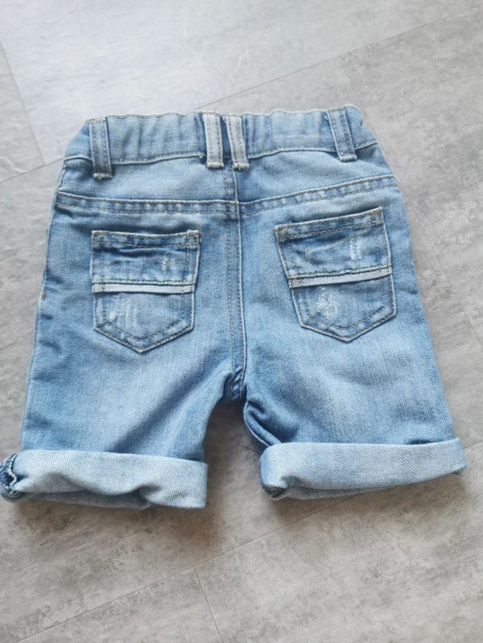Short en jean bébé garçon 12/18 mois comme neuf - photo numéro 2