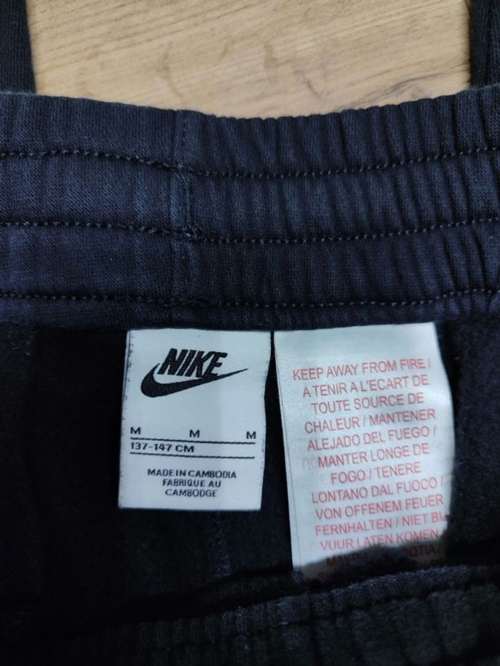 Jogging nike noir - photo numéro 3