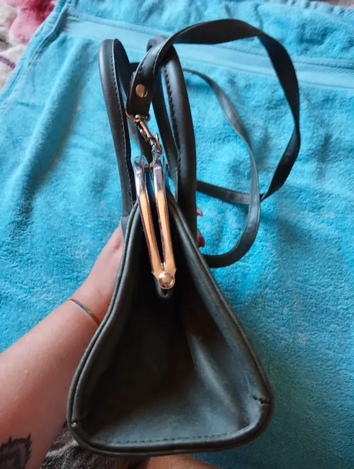 Sac a main vert et argent - photo numéro 3