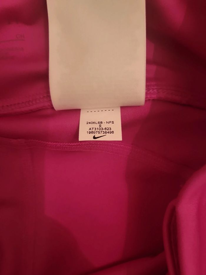 Leggings rose nike Ts - photo numéro 5