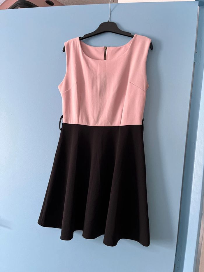 Robe sans manche