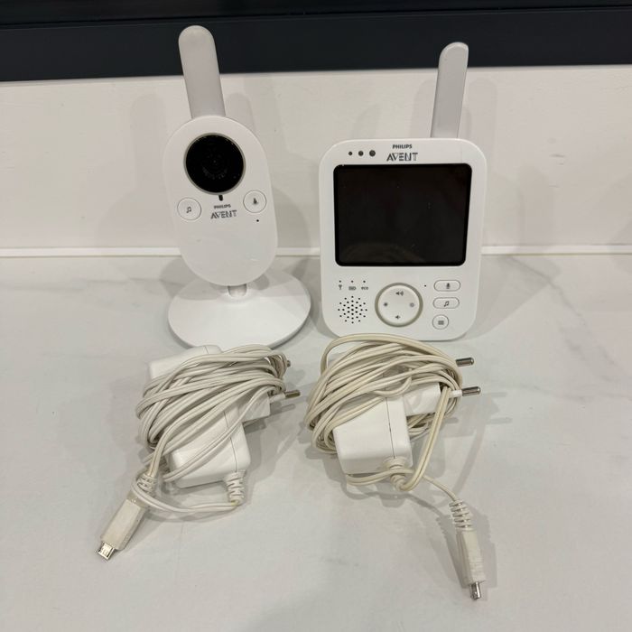 Babyphone écoute-bébé caméra Philips Avent SCD630.