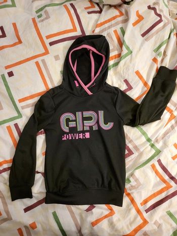 Sweat à capuche 7-8 ans
