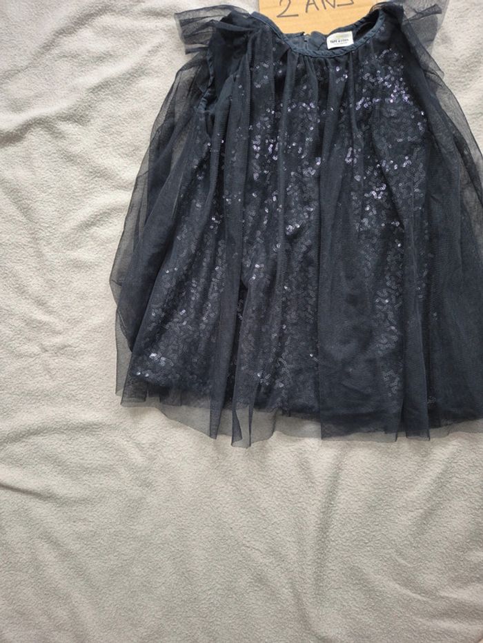 Robe tape a l’œil 23 mois - photo numéro 3