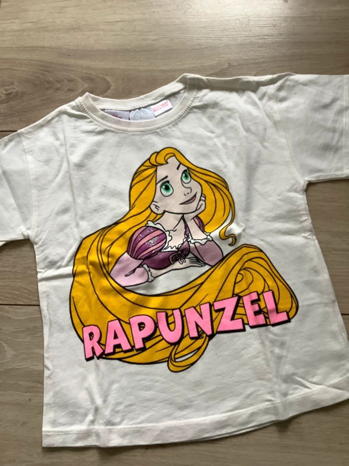 Tshirt Zara Disney princess raiponce rapunzel 4 ans - photo numéro 1