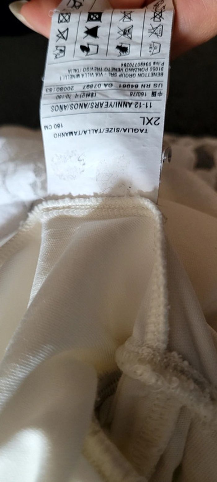 Jolie robe blanche brodée Sisley taille 11 ans excellent état - photo numéro 9