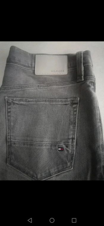 Jean Tommy Hilfiger