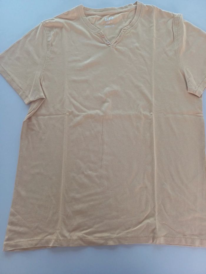 Tee-shirt - photo numéro 2