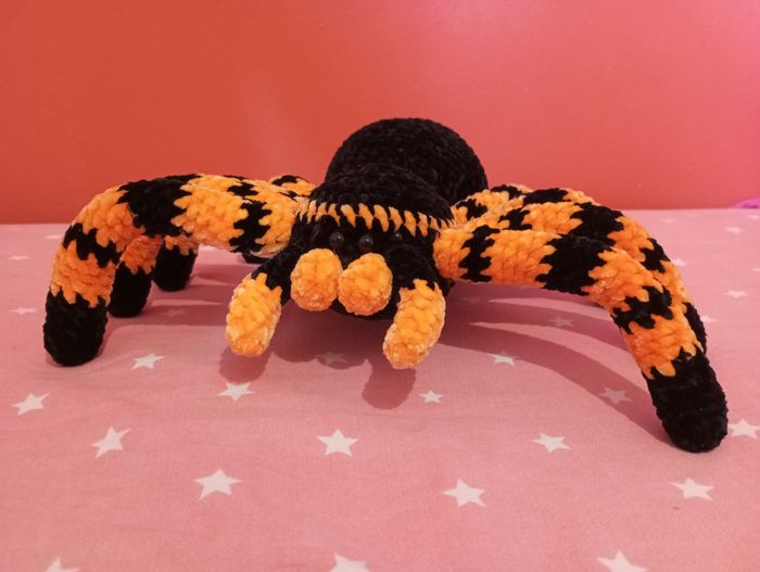 Halloween : araignée au crochet. - photo numéro 4