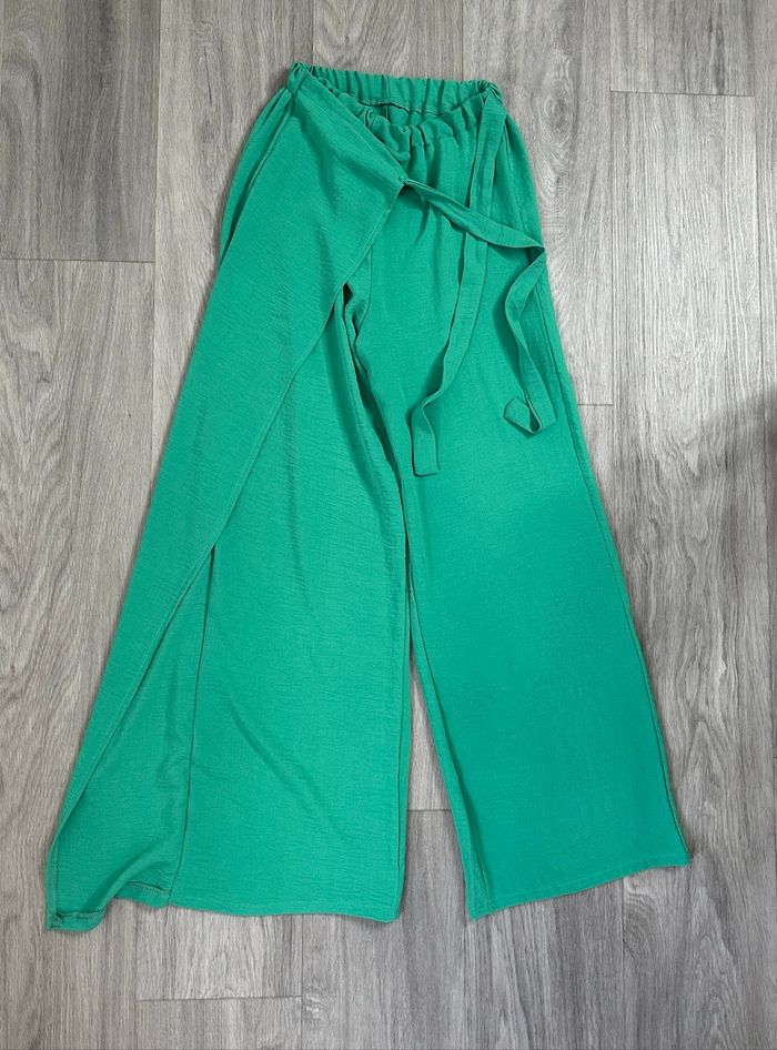 Pantalon fluide jambes larges vert T38 M