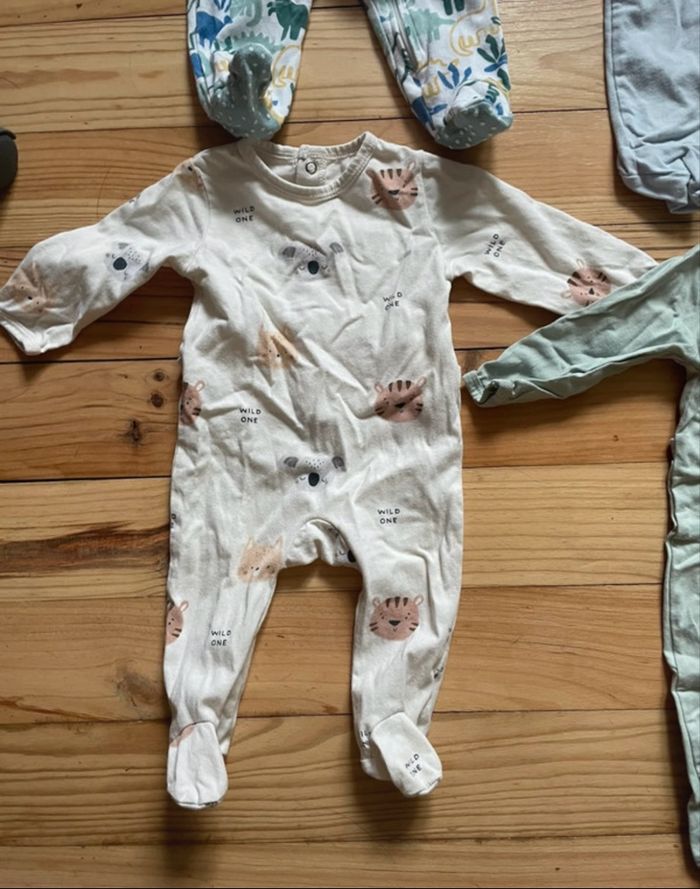 5 pyjama - photo numéro 2