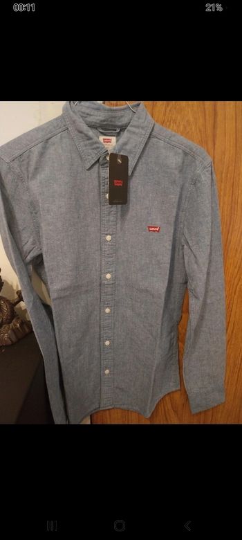 Chemise levis neuve avec étiquette Taille xs