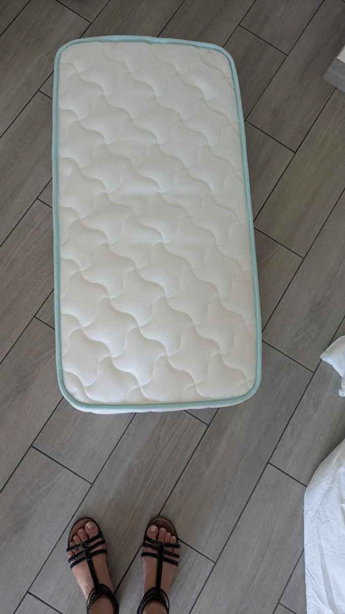 Lot literie pour lit bébé - photo numéro 2