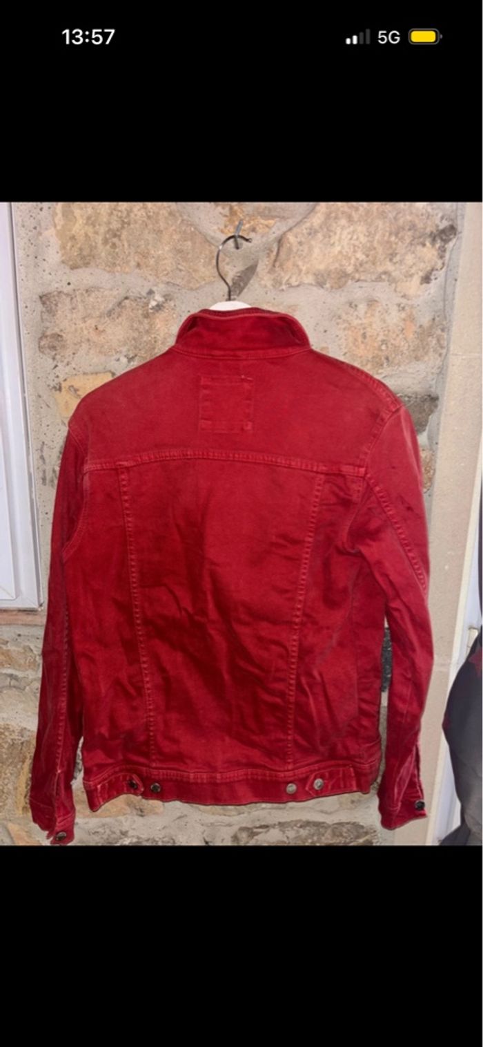 Veste en jean rouge - photo numéro 3