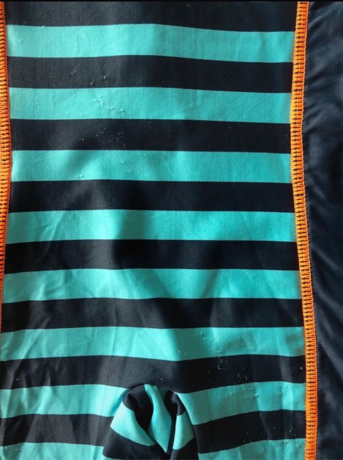 Combinaison de bain 18 mois - photo numéro 4