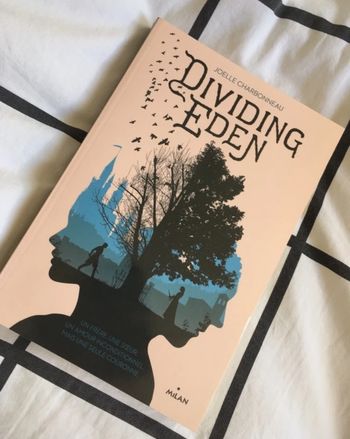Livre dividing Eden de Joelle Charbonneau