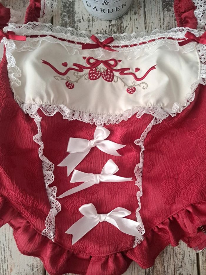 Ensemble 2 pièces Sweet Lolita broderie et dentelle - photo numéro 3