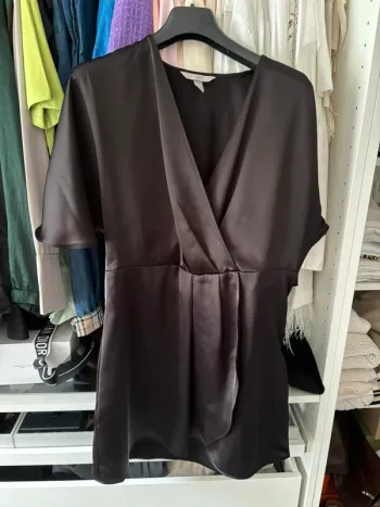 Robe satin
