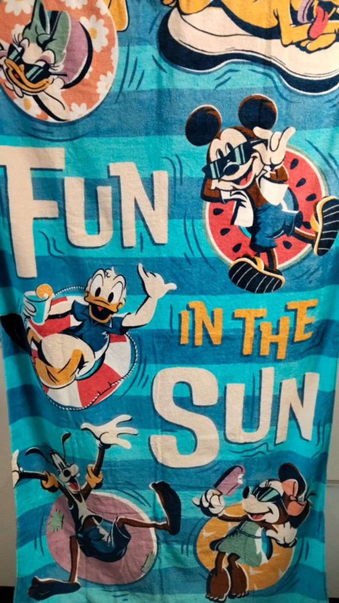 Drap de plage mickey sun disney