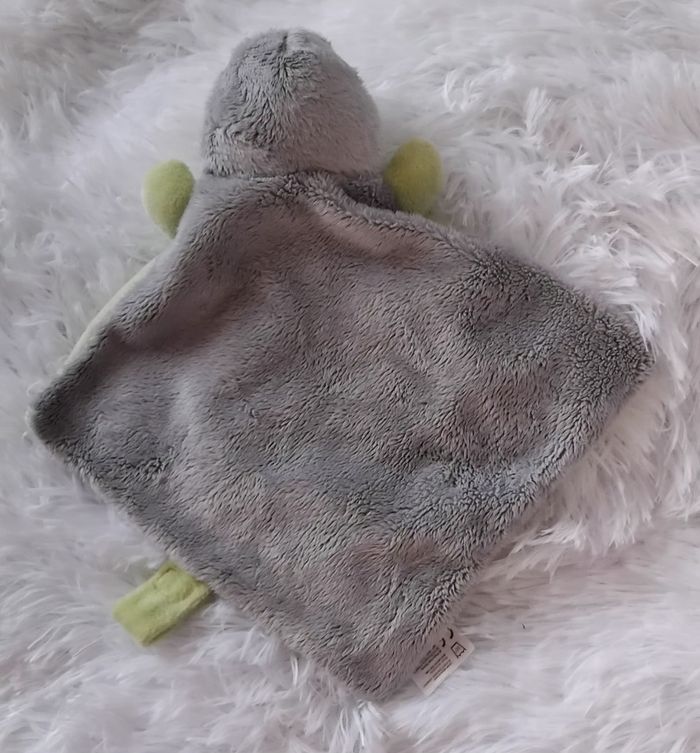 Doudou plat hérisson vert et gris- A- Derma - photo numéro 2