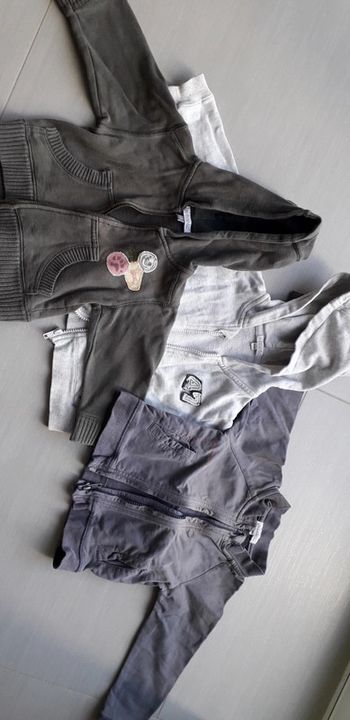 Lot de 3 gilets garçon 18 mois