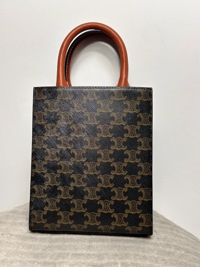 Sac à main Céline monogramme - photo numéro 5