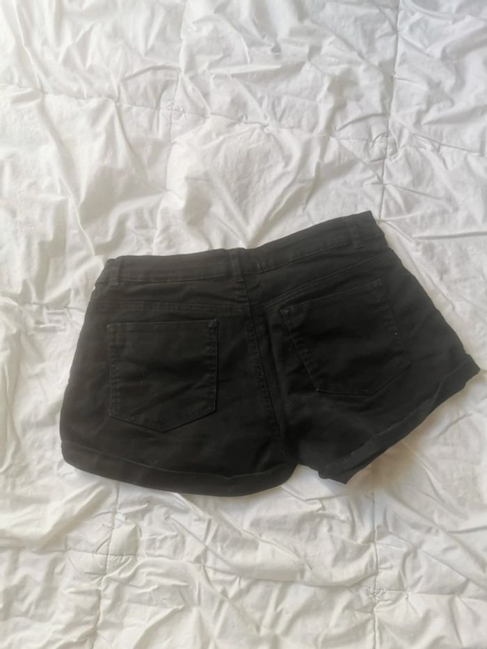 Lot de 2 shorts taille 34 - photo numéro 6