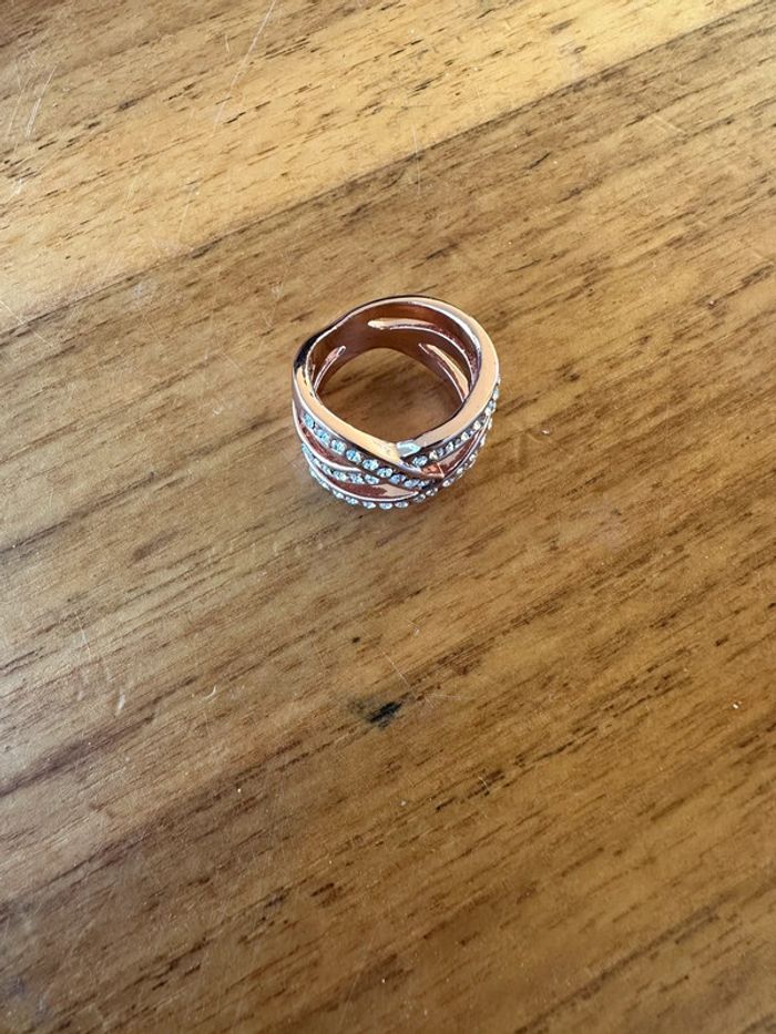 Bague fantaisie avec brillants - photo numéro 6