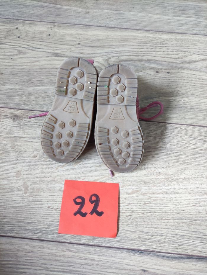 Lot de 2 paires de très jolies bottines Zara pointure 22 - photo numéro 3