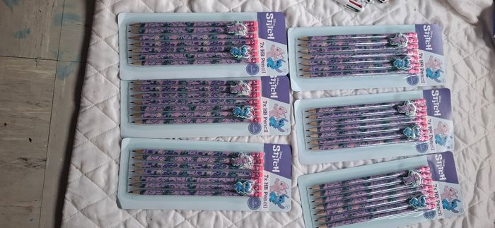 Lots de 7 crayon des papiers stitch - photo numéro 2
