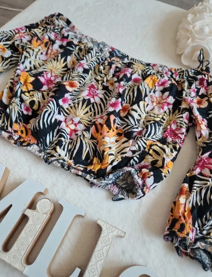 🌺 Magnifique haut à imprimé fleuri - Taille 36 - Liberto 🌺 - photo numéro 2