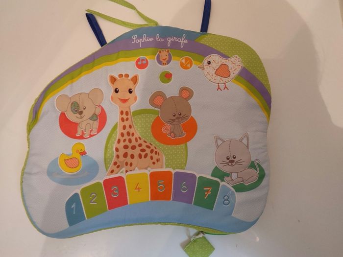 Piano Sophie la girafe