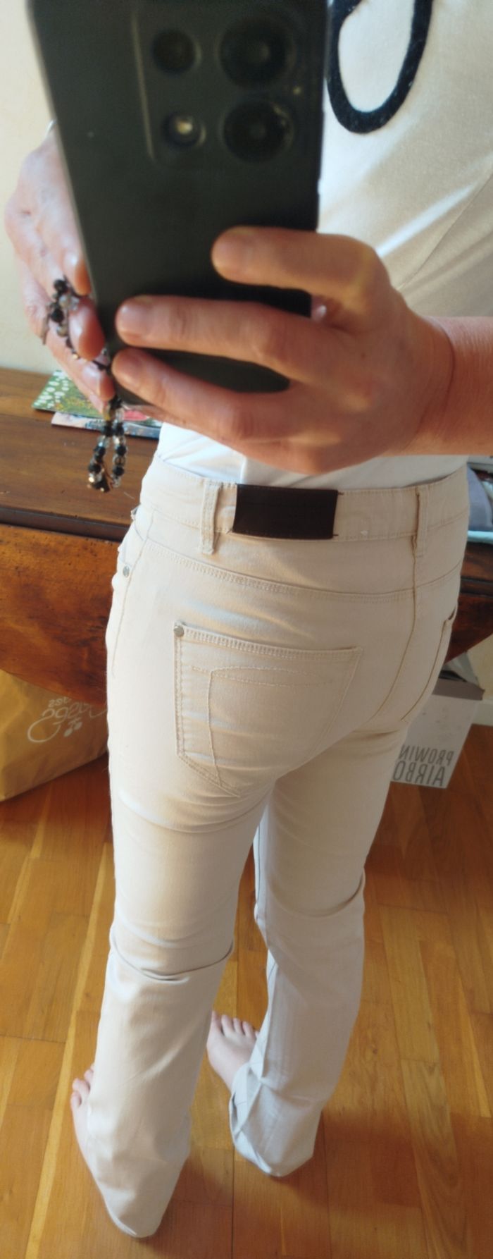 Jean, crème, camaïeu, taille 36, neuf - photo numéro 4