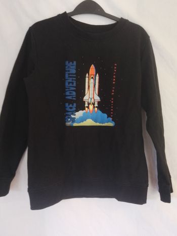 Pull noir