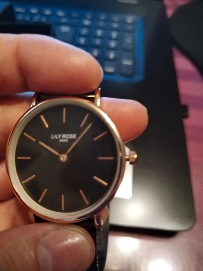 Montre nous pour femme - photo numéro 5