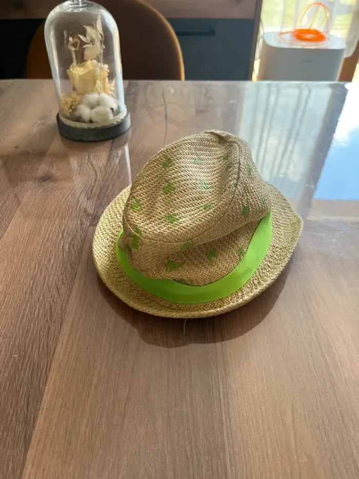Chapeau - T.52 - photo numéro 2